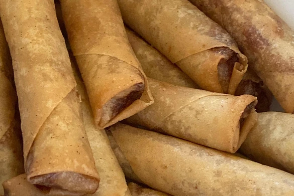 Filipino food pickup and delivery to Burrows Central, Winnipeg from Mama Nors Kitchen